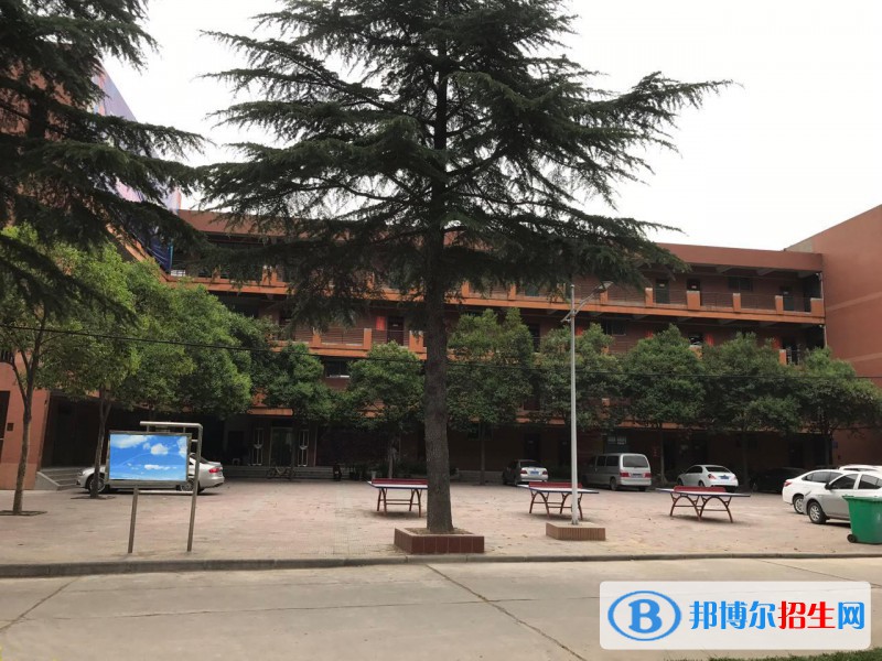 鄭州白求恩醫(yī)學(xué)院2021年招生錄取分?jǐn)?shù)線
