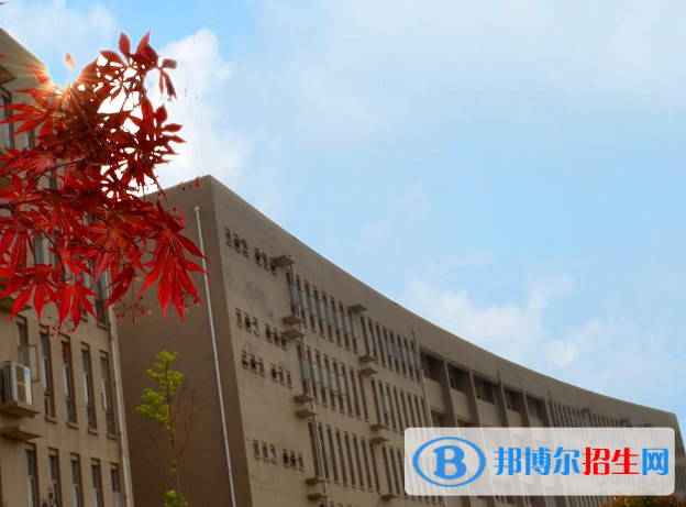 武昌職業(yè)學院3