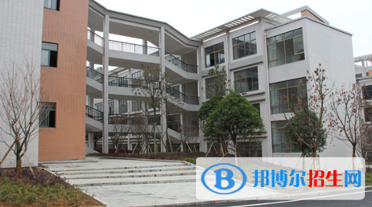 九江2020年女生學鐵路學校怎么樣