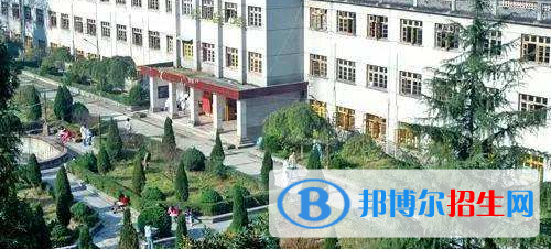 黔南民族醫(yī)學(xué)高等?？茖W(xué)校2020年有哪些專業(yè)
