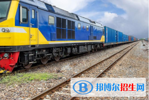 襄陽(yáng)2020年鐵路學(xué)校里面有哪些專業(yè)