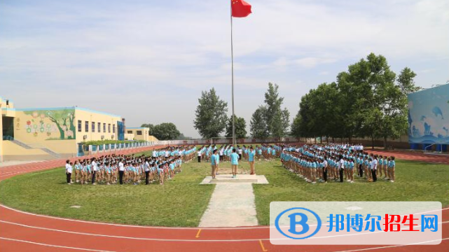西安臨潼華樂(lè)學(xué)校小學(xué)部地址在哪里
