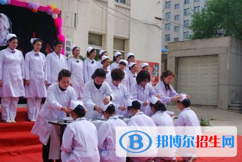 江蘇2020年衛(wèi)校什么學(xué)歷