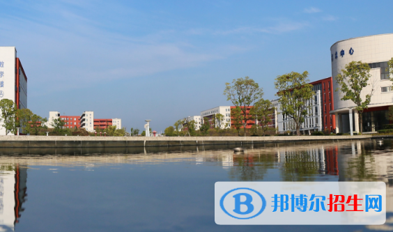 江西師范高等?？茖W(xué)校2020年招生辦聯(lián)系電話