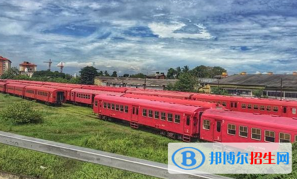 襄陽(yáng)2020年鐵路學(xué)校讀出來(lái)是什么文憑