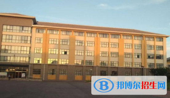 淮南科貿(mào)學(xué)校2020年報(bào)名條件、招生要求、招生對(duì)象