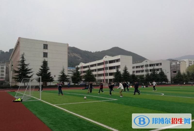 新縣職業(yè)高級中學2021年報名條件、招生要求、招生對象