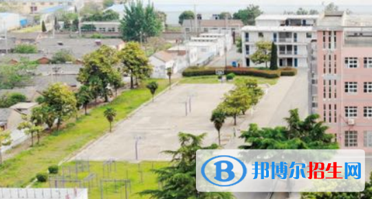 淮北市烈山區(qū)中等專業(yè)學(xué)校2020年報名條件、招生要求、招生對象