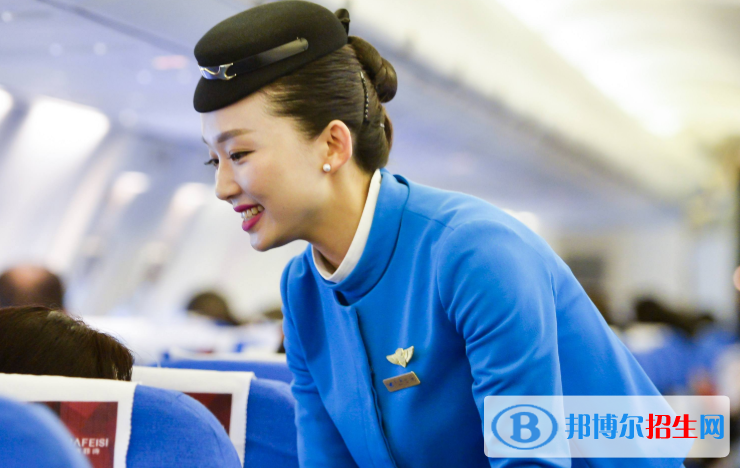 湖北2021年讀航空服務學校有什么好處