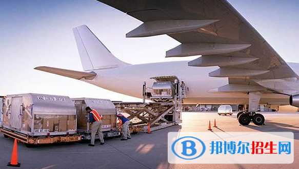 湖北2021年航空服務學校哪里好