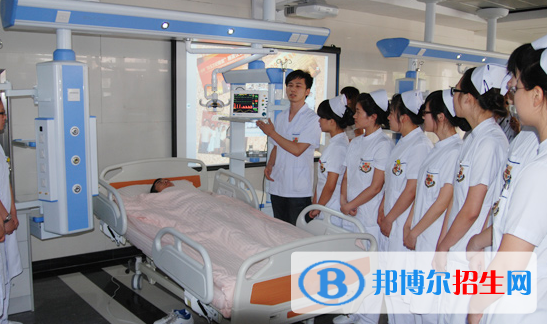 廣東2021年衛(wèi)校和職高哪個好