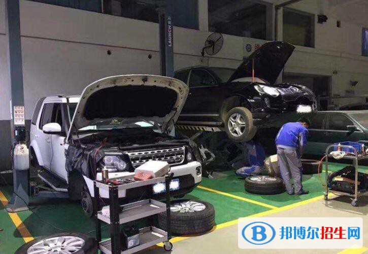 重慶2022年汽修學(xué)校里面都有哪些專業(yè)