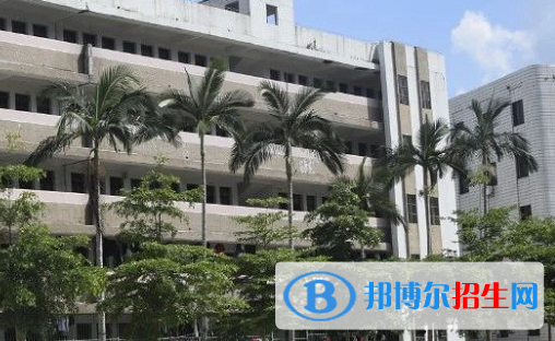 吳川職業(yè)高級中學(xué)2021年學(xué)費(fèi)、收費(fèi)多少