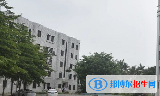 吳川職業(yè)高級(jí)中學(xué)怎么樣、好不好