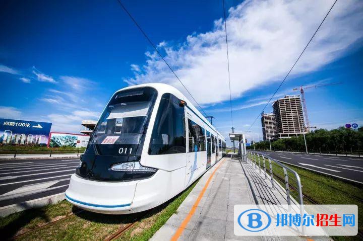 重慶2022年可以讀軌道交通學校的大專學校
