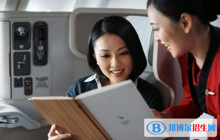武漢2021年航空服務(wù)學(xué)校里面有哪些專業(yè)