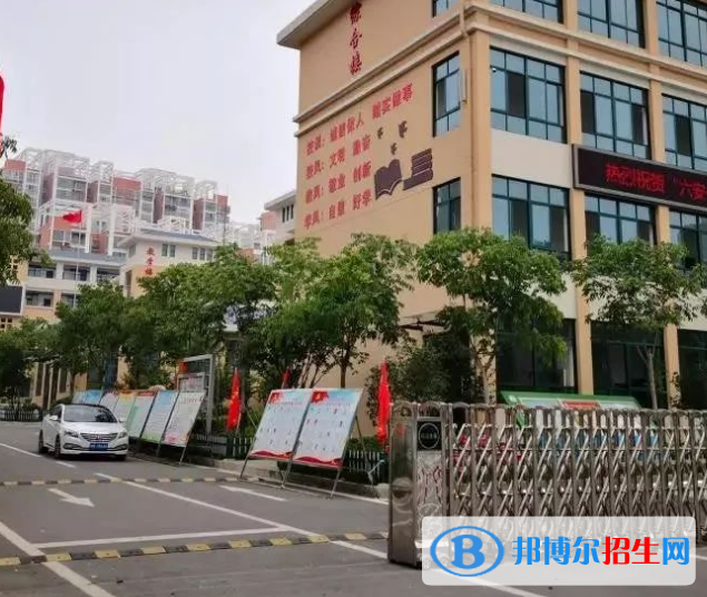 六安市金安職業(yè)學(xué)校怎么樣、好不好