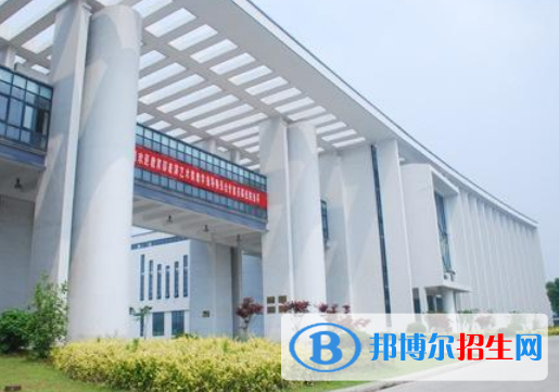 六安市藝術(shù)學(xué)校2021年報名條件、招生要求、招生對象