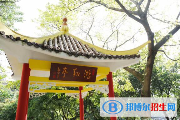 重慶2021年去讀幼師學校學什么對以后好一點