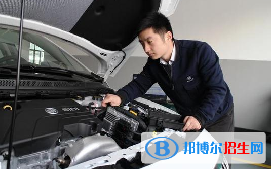 貴州2021年汽修學校好點的大專學校