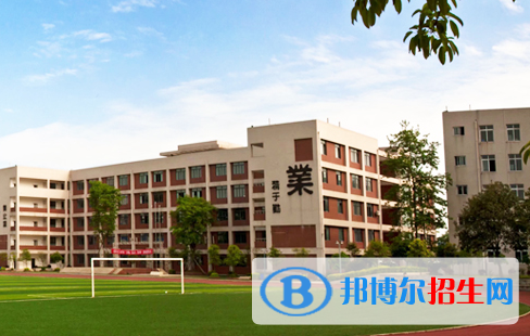 成都2021年初中畢業(yè)想上中專