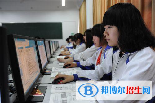 貴州2021年女生學計算機學校好找工作嗎