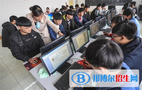 貴州2021年初中生學(xué)計(jì)算機(jī)學(xué)校怎么樣