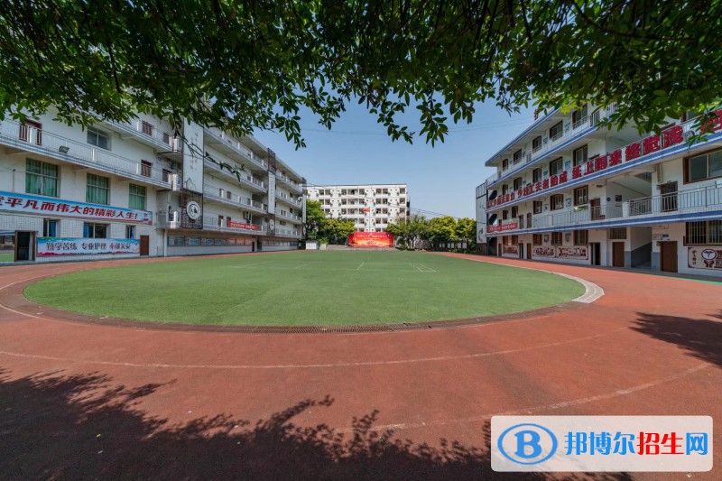 重慶2022年中專護理學?？梢钥即髮? width=