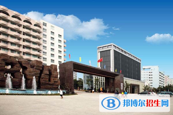 重慶2022年哪些大專學(xué)校有護理學(xué)校