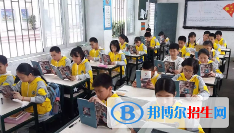 甘肅2021年中專學校畢業(yè)是什么文憑