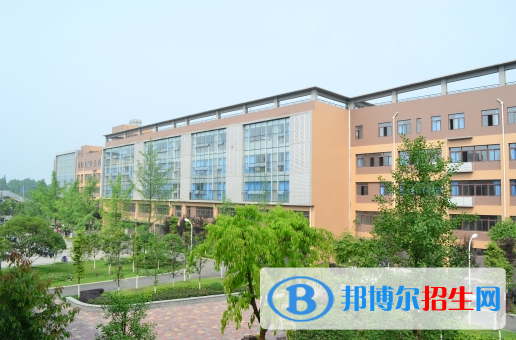 成都2021年現(xiàn)在讀中專(zhuān)學(xué)校什么專(zhuān)業(yè)好