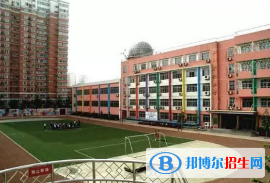四川2021年沒初中畢業(yè)能讀中專學(xué)校