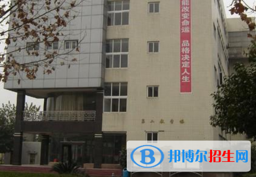四川2021年去讀中專學(xué)校學(xué)什么對以后好一點(diǎn)