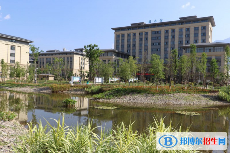 玉溪衛(wèi)生學(xué)校怎么樣，好不好