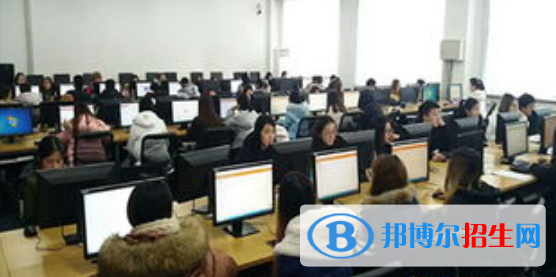 成都2021年電子商務(wù)學(xué)校學(xué)費(fèi)多少