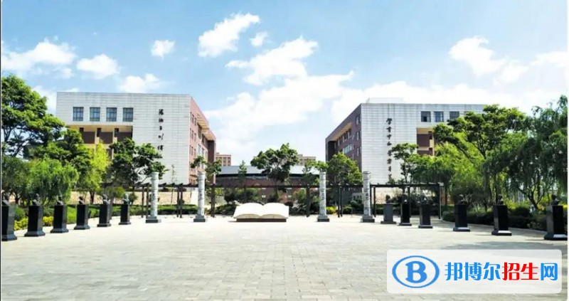 昆明市衛(wèi)生學(xué)校2021年報名條件、招生要求
