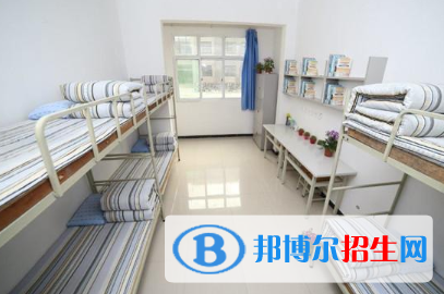 成都市成飛中學(xué)2021年宿舍條件
