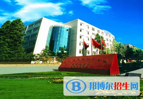 云南中醫(yī)藥中等專業(yè)學(xué)校地址在哪里