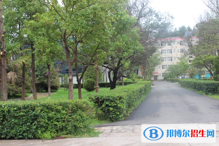 德宏師范高等?？茖W(xué)校五年制大專是幾專