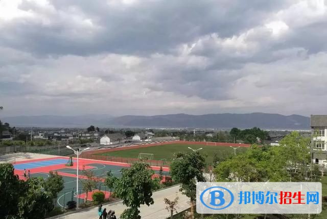 大理農(nóng)林職業(yè)技術學院五年制大專2021年學費、收費多少