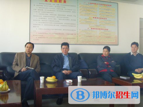濟寧任城區(qū)衛(wèi)生學校2021年報名條件、招生要求、招生對象