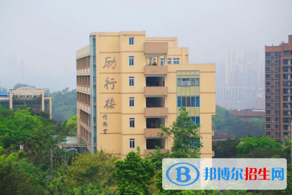 青島第二衛(wèi)生學(xué)校怎么樣、好不好