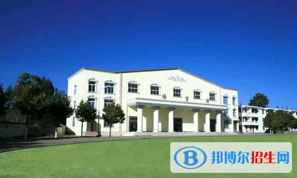 北京房地產職工中等專業(yè)學校地址在哪里