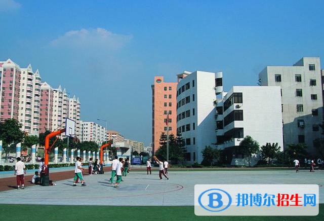 北京八一農(nóng)業(yè)機械化學校2021年學費、收費多少