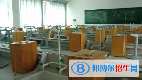 臨泉縣靖波信息技術(shù)學校2021年有哪些專業(yè) 
