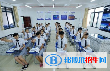 甘肅2021年上中專(zhuān)學(xué)校要分?jǐn)?shù)嗎
