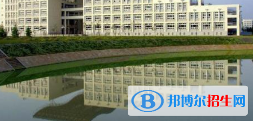 四川2021年初中畢業(yè)上中專學校好嗎