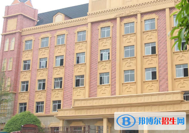四川2021年初中畢業(yè)讀中專學(xué)校好嗎