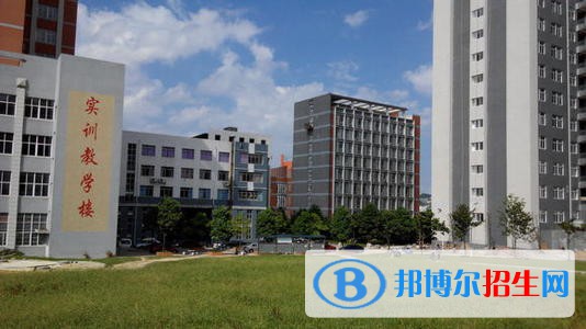 貴陽(yáng)2021年有哪些收計(jì)算機(jī)學(xué)校的大專