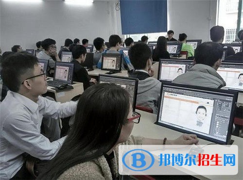 貴陽(yáng)2021年初中生女生讀什么計(jì)算機(jī)學(xué)校好
